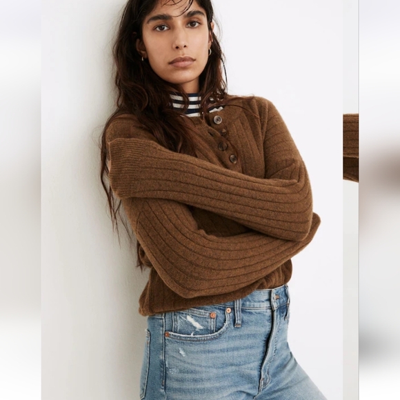 Madewell Women's Bowden Henley Sweater Coziest Yarn Heather Mulch - Picture 7 of 7